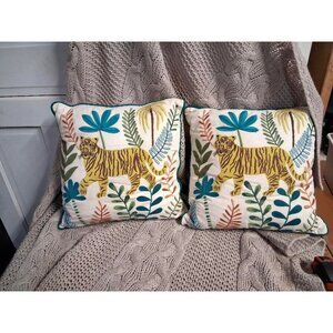 Pier 1 Jungle Tiger Throw Pillow Covers With Inserts 16"x16" Cotton Blend Multic